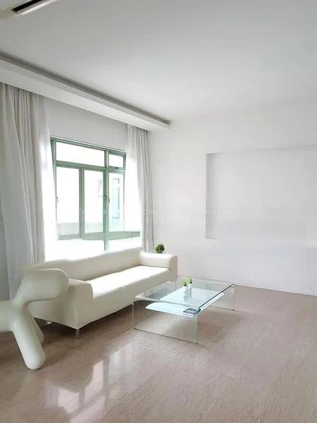 4 Bed Condo for Rent in  Tiara - Image 1